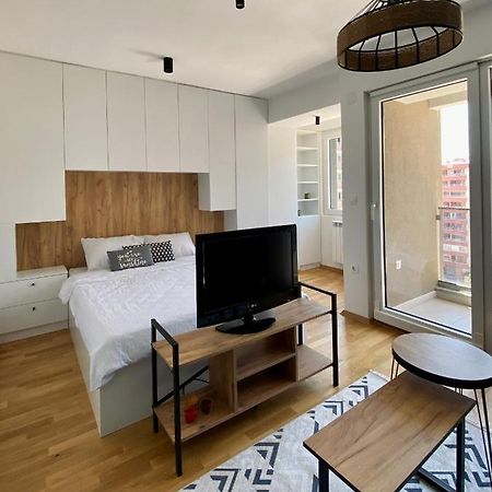 Sunshine Apartment Скопье Экстерьер фото